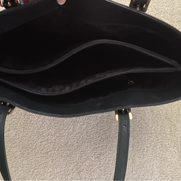 New large black leather MK purse with sleeve inside for I pad - Picture 6 of 7